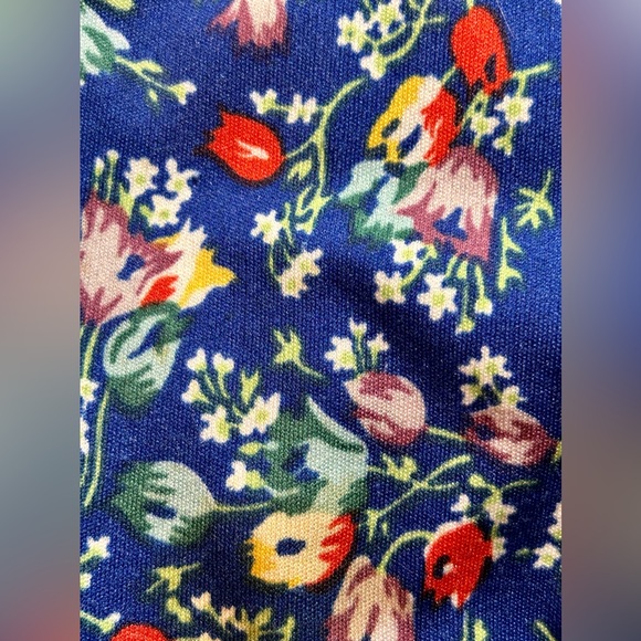 Vintage Andrew St. John Top Blouse Blue Floral Short Waisted Women's XL - Picture 9 of 9